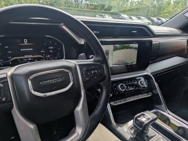 Used 2024 GMC Sierra 1500 Denali w/ Denali Reserve Package AWD/4WD image 32