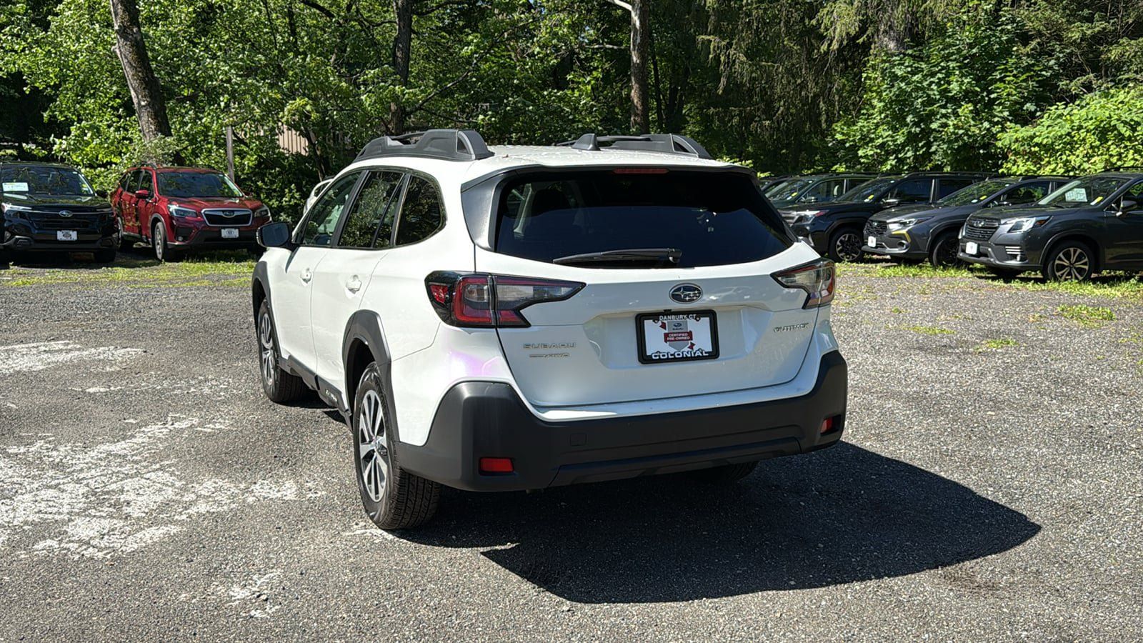 Used 2025 Subaru Outback Premium AWD/4WD image 8