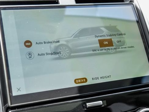 New 2026 Land Rover Discovery Dynamic SE AWD/4WD image 37