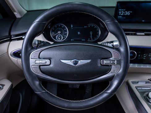 Used 2022 Genesis GV70 2.5T Advanced w/ Advanced Package image 15