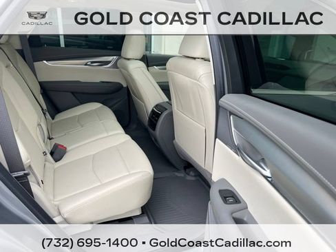 Certified 2024 Cadillac XT5 Premium Luxury w/ LPO, Floor Liner Package AWD/4WD image 8
