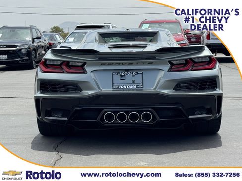 Used 2023 Chevrolet Corvette Z06 RWD image 5
