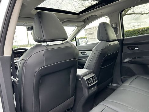 New 2025 Nissan Murano SL image 23