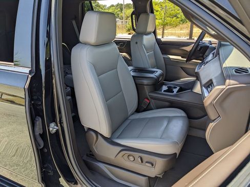 Used 2024 Chevrolet Tahoe LT RWD image 53