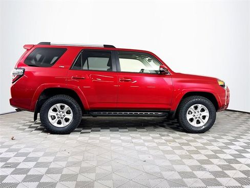 Certified 2021 Toyota 4Runner SR5 Premium image 7