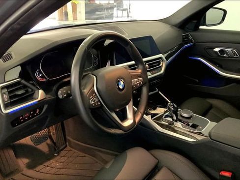 Used 2021 BMW 330i Sedan w/ Convenience Package RWD image 7