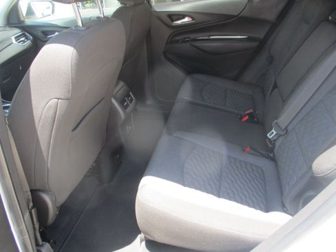 Used 2020 Chevrolet Equinox LT FWD image 5