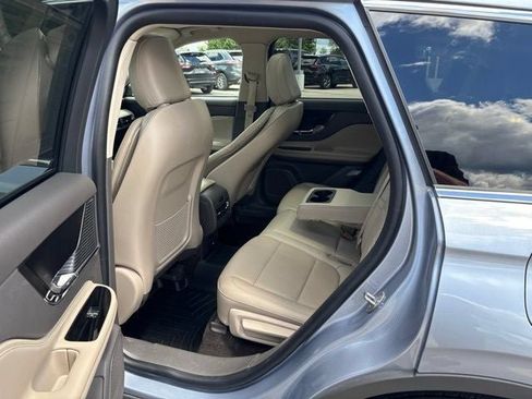 Used 2022 Lincoln Corsair Reserve w/ Equipment Group 201A AWD/4WD image 18