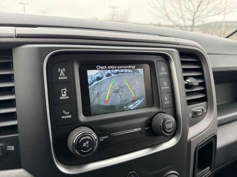 Used 2018 RAM 1500 Express w/ Express Value Package image 20