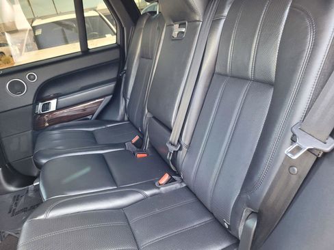 Used 2017 Land Rover Range Rover HSE AWD/4WD image 15