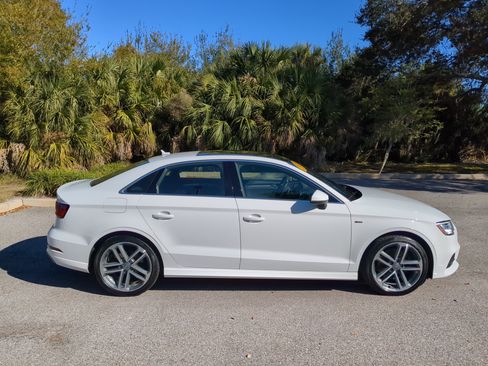Used 2018 Audi A3 2.0T Premium Plus image 3