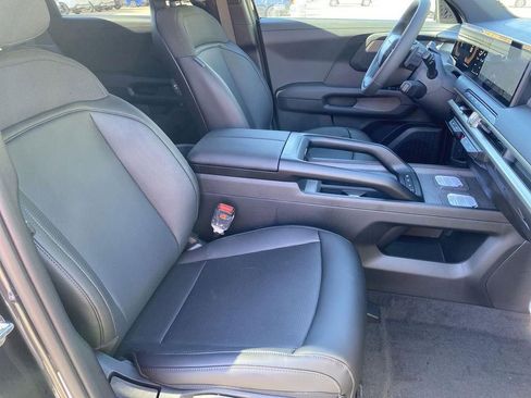 New 2027 Kia Telluride LX image 22