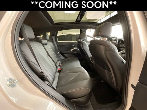 Used 2025 Acura RDX SH-AWD image 21