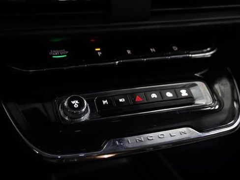 Used 2023 Lincoln Corsair Reserve w/ Equipment Group 202A AWD/4WD image 27