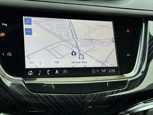 Used 2025 Cadillac XT6 Premium Luxury AWD/4WD image 5