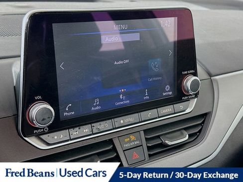 Used 2024 Nissan Altima 2.5 SR FWD image 15
