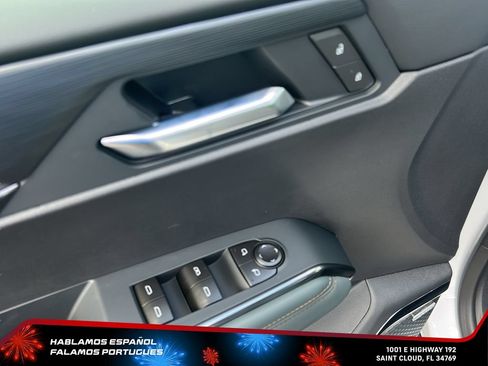 New 2026 GMC Acadia AT4 w/ Luxury Package AWD/4WD image 11