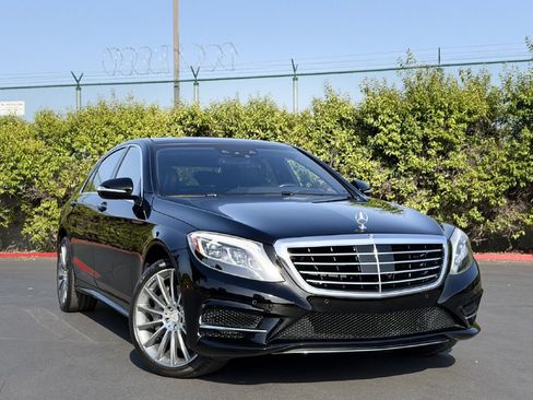 Used 2016 Mercedes-Benz S 550 Sedan image 3