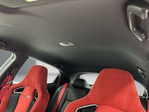 Used 2019 Honda Civic Type R image 17