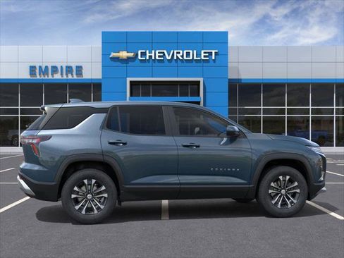 New 2026 Chevrolet Equinox LT image 5