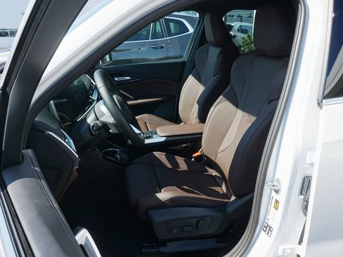 New 2025 BMW X1 xDrive28i w/ Technology Package image 8