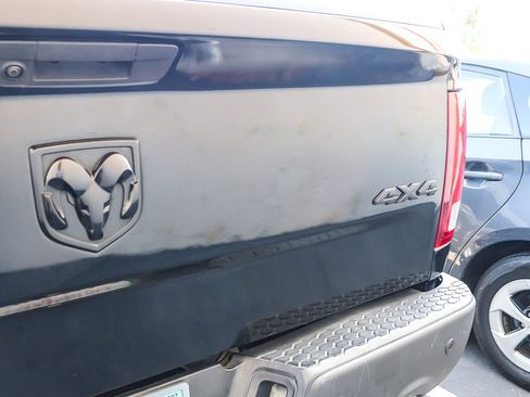 Used 2019 RAM 1500 Classic Warlock w/ Luxury Group image 11