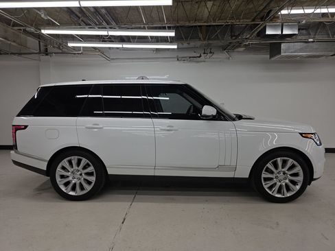 Used 2016 Land Rover Range Rover Supercharged AWD/4WD image 6