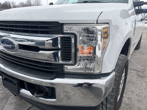 Used 2019 Ford F250 XLT w/ Snow Plow Prep Package image 20