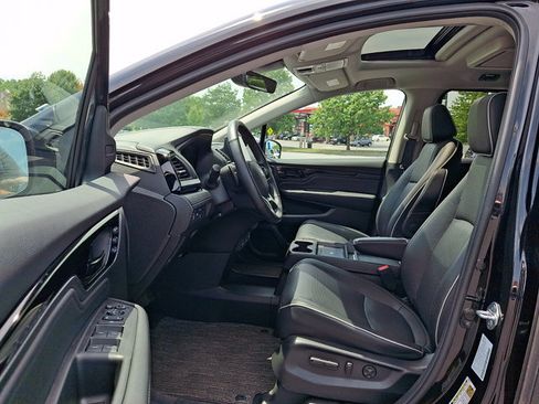 Certified 2025 Honda Odyssey Elite image 17