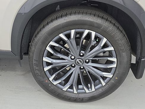 New 2026 Nissan Rogue Platinum w/ Platinum Premium Package AWD/4WD image 34