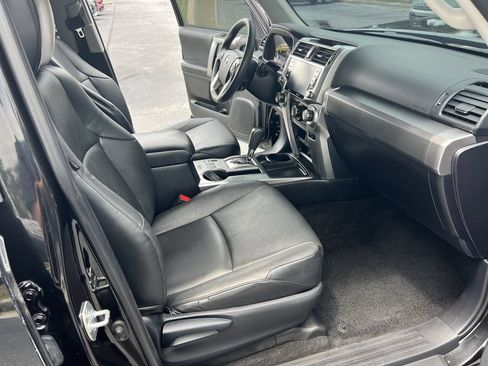 Used 2024 Toyota 4Runner SR5 RWD image 34
