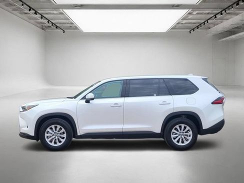 Used 2026 Toyota Grand Highlander AWD image 2