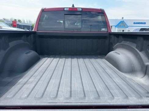 Used 2023 RAM 1500 Laramie AWD/4WD image 8
