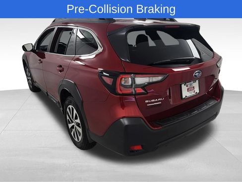 Certified 2025 Subaru Outback Premium w/ Popular Package #1A AWD/4WD image 5