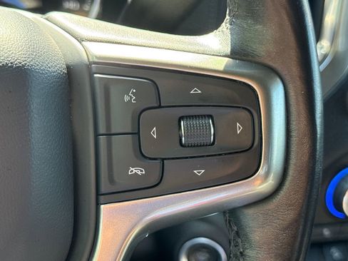 Used 2021 Chevrolet Silverado 1500 LT Trail Boss w/ Convenience Package II AWD/4WD image 28