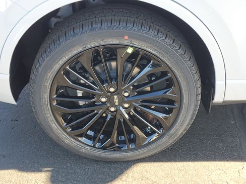 New 2026 Lincoln Corsair Reserve w/ Jet Appearance Package image 5