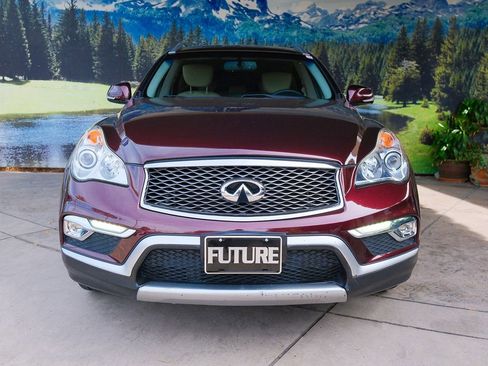 Used 2016 INFINITI QX50 2WD w/ Premium Package image 2
