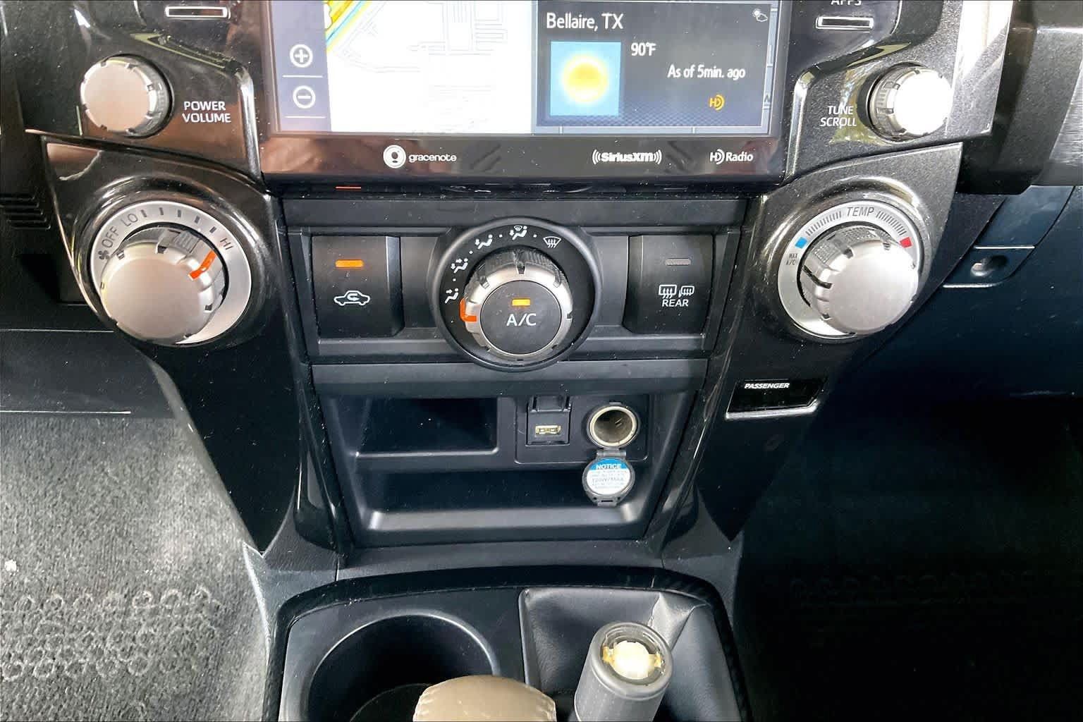 Used 2021 Toyota 4Runner TRD Off-Road Premium AWD/4WD image 33