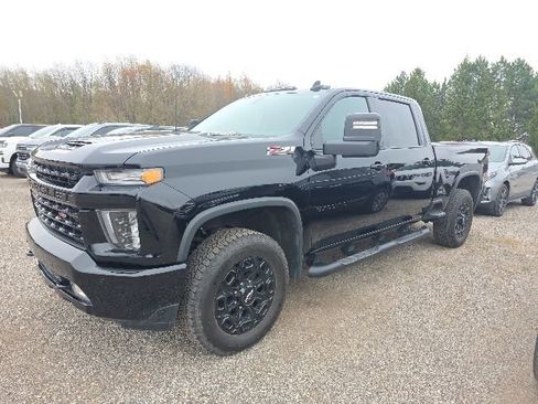 Used 2022 Chevrolet Silverado 2500 LT w/ Midnight Edition AWD/4WD image 1