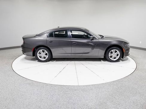 Used 2020 Dodge Charger SXT image 28