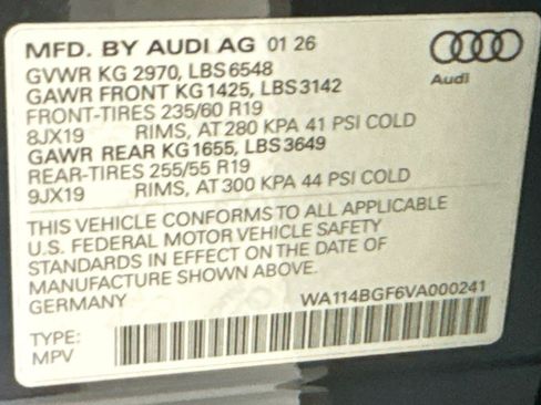 New 2027 Audi Q6 e-tron Premium image 29