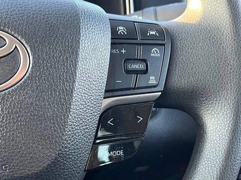 Used 2025 Toyota Camry LE FWD image 18