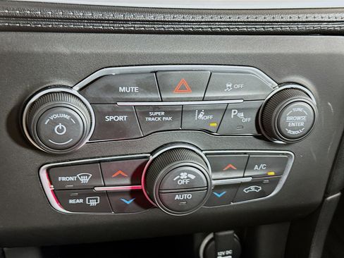 Used 2023 Dodge Charger R/T w/ Daytona Edition Group image 23