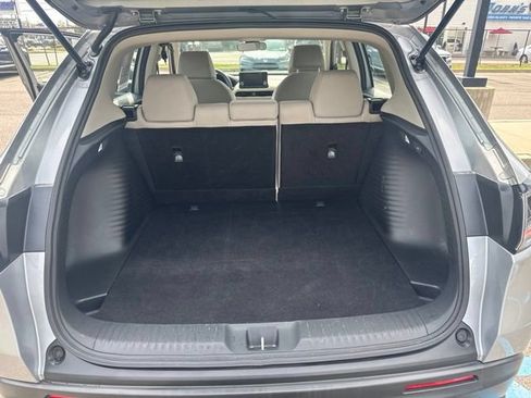 Used 2023 Honda HR-V LX image 12
