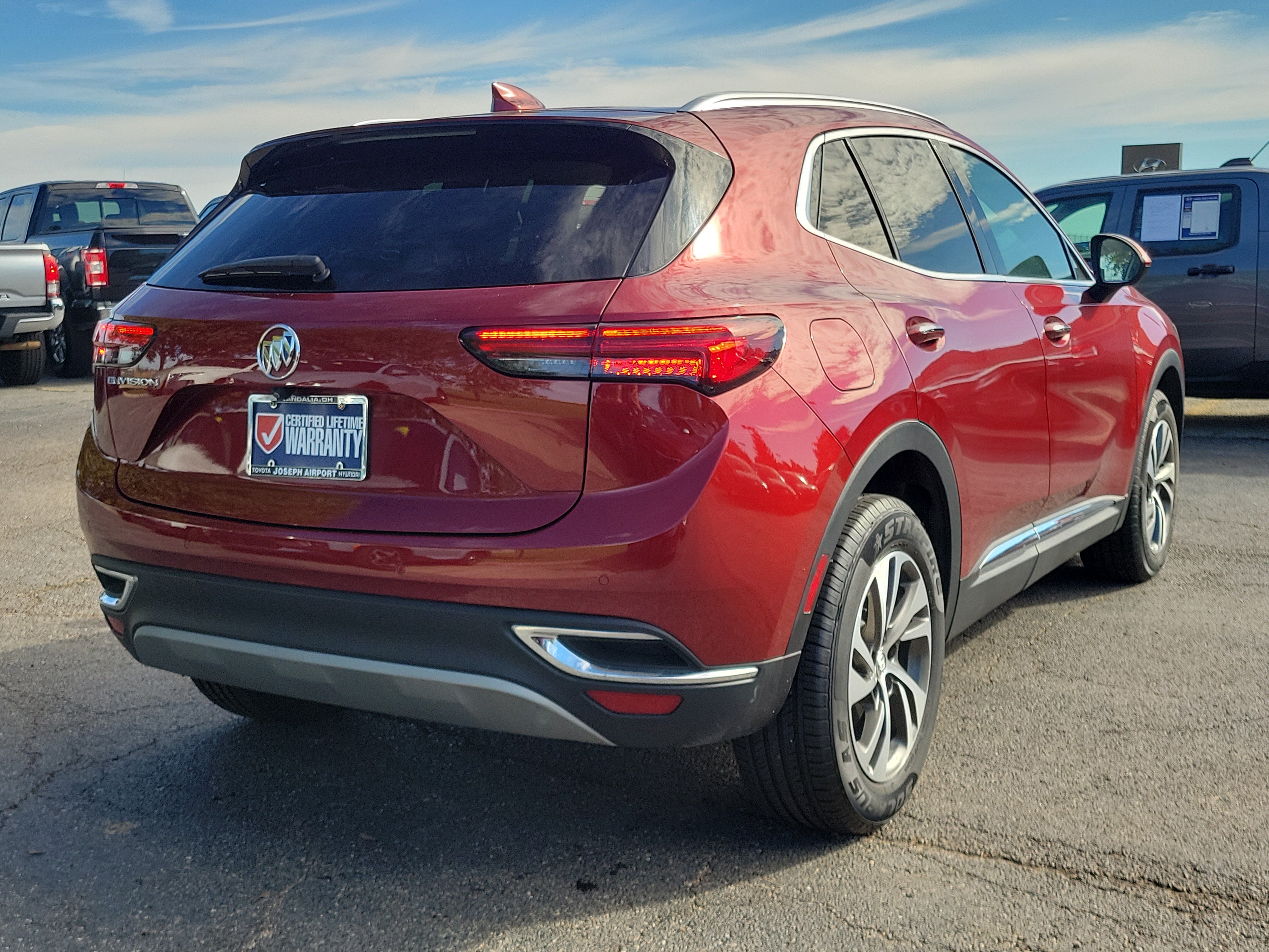Used 2023 Buick Envision Essence FWD image 4