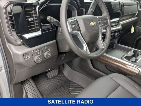 New 2026 Chevrolet Silverado 3500 LT image 15