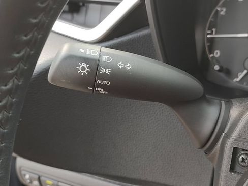 Used 2025 Toyota Corolla SE FWD image 22