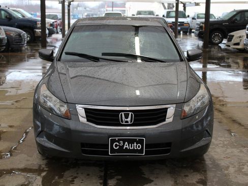 Used 2010 Honda Accord EX-L image 2