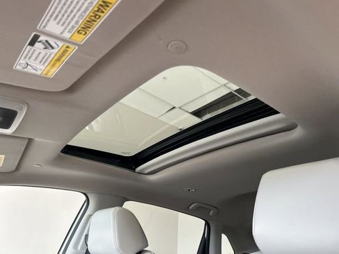 Used 2025 Honda HR-V EX-L image 14
