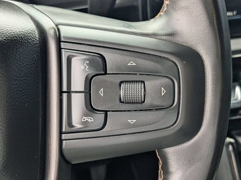 Used 2025 GMC Sierra 2500 AT4 w/ AT4 Premium Plus Package AWD/4WD image 27